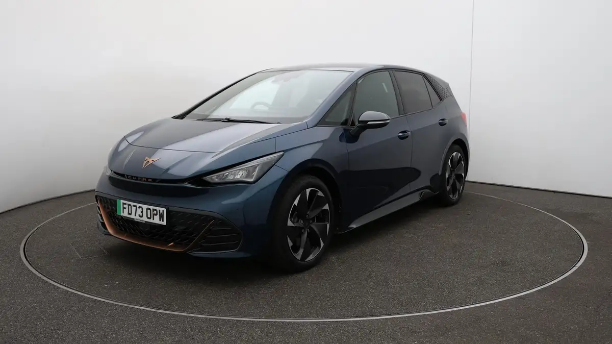 2023-cupra-born-e-v2-204ps-58kwh-big-3