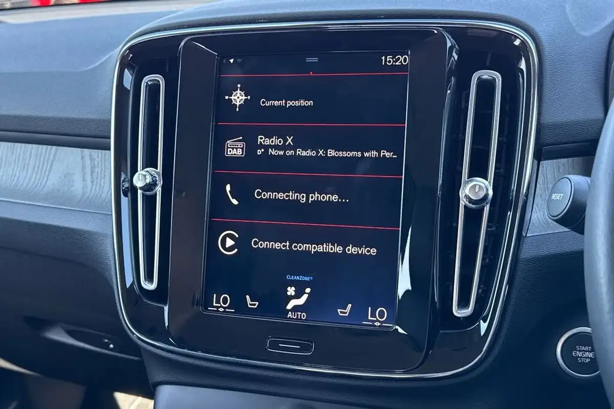 2020-volvo-xc40-15-t5-inscription-plug-in-hybrid-big-16