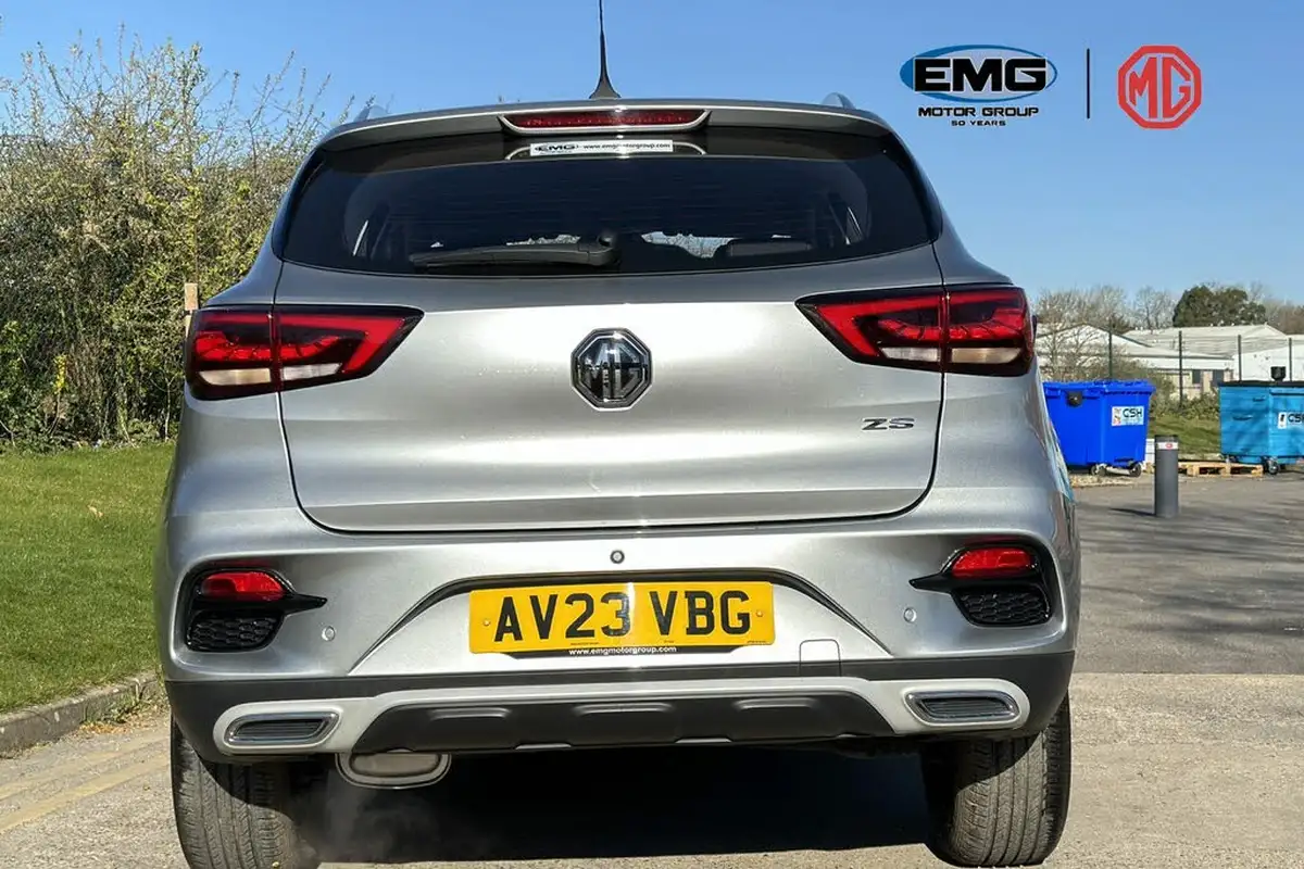 2023-mg-zs-suv-10t-gdi-excite-big-4
