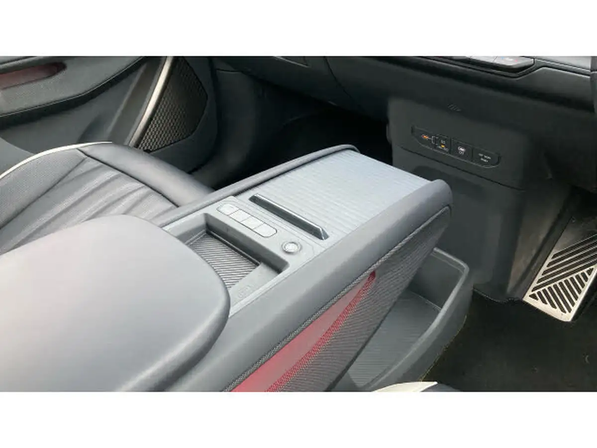 2024-kia-ev9-e-gt-line-s-7-big-28