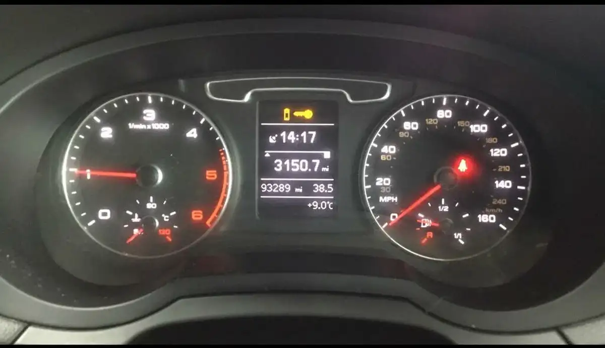 2014-audi-q3-20td-s-line-140ps-big-5