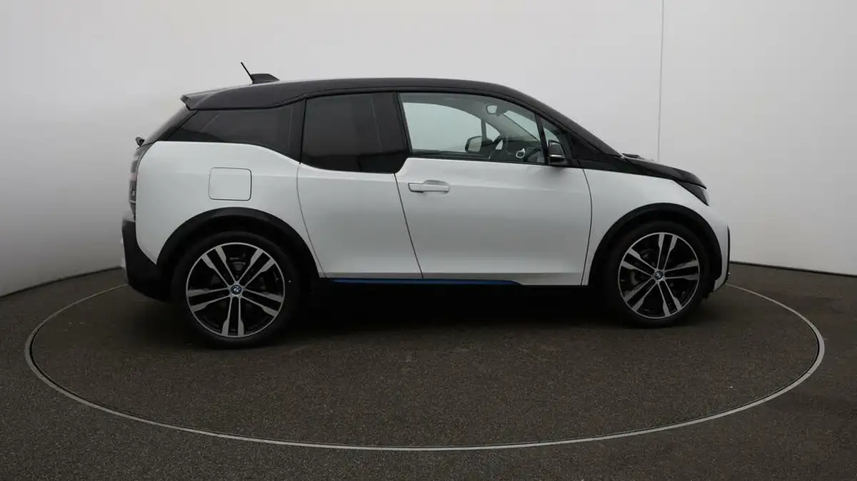 2022-bmw-i3-e-120-ah-s-big-41