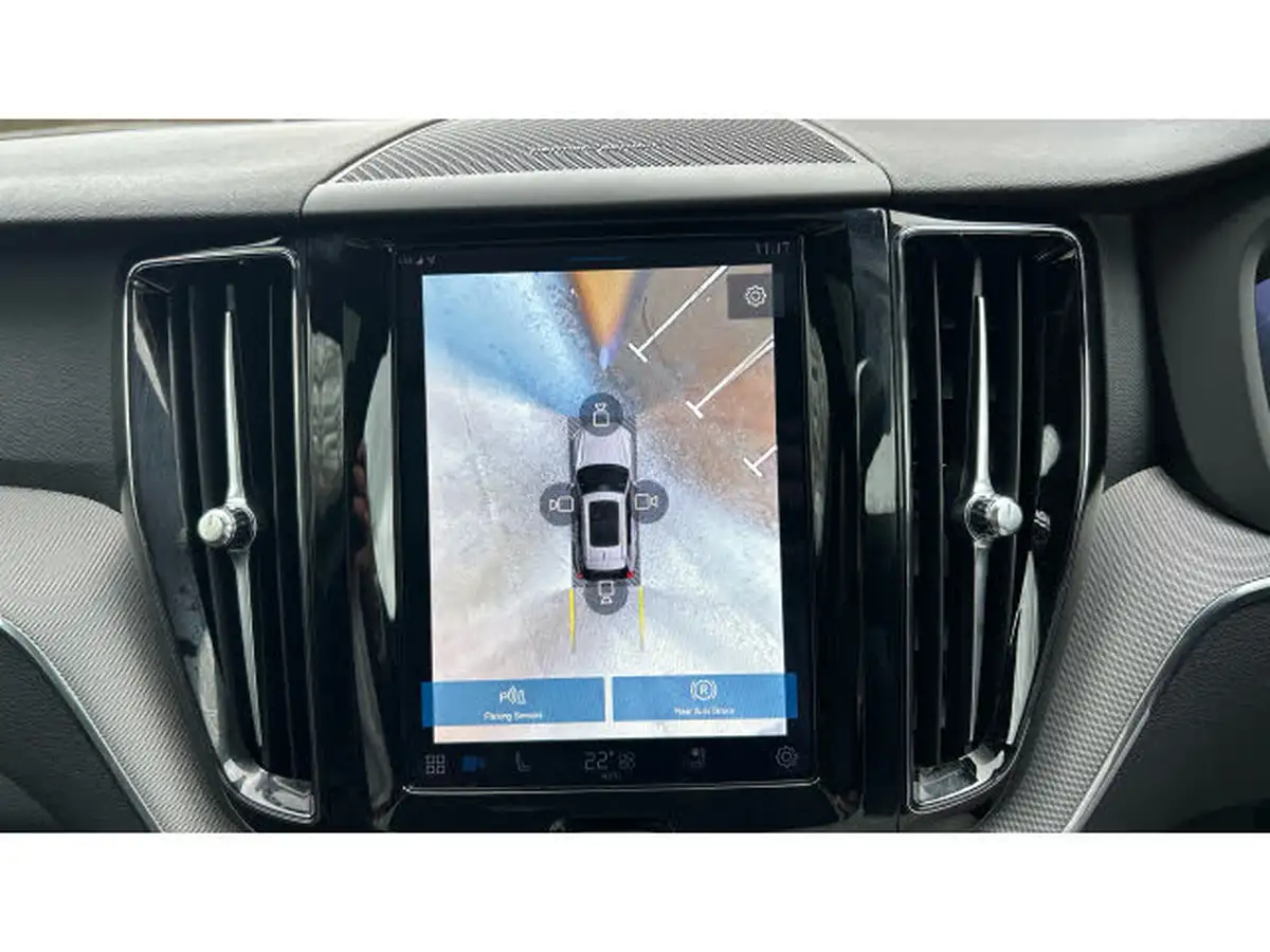 2024-volvo-xc60-20-t6-plus-black-edition-big-33