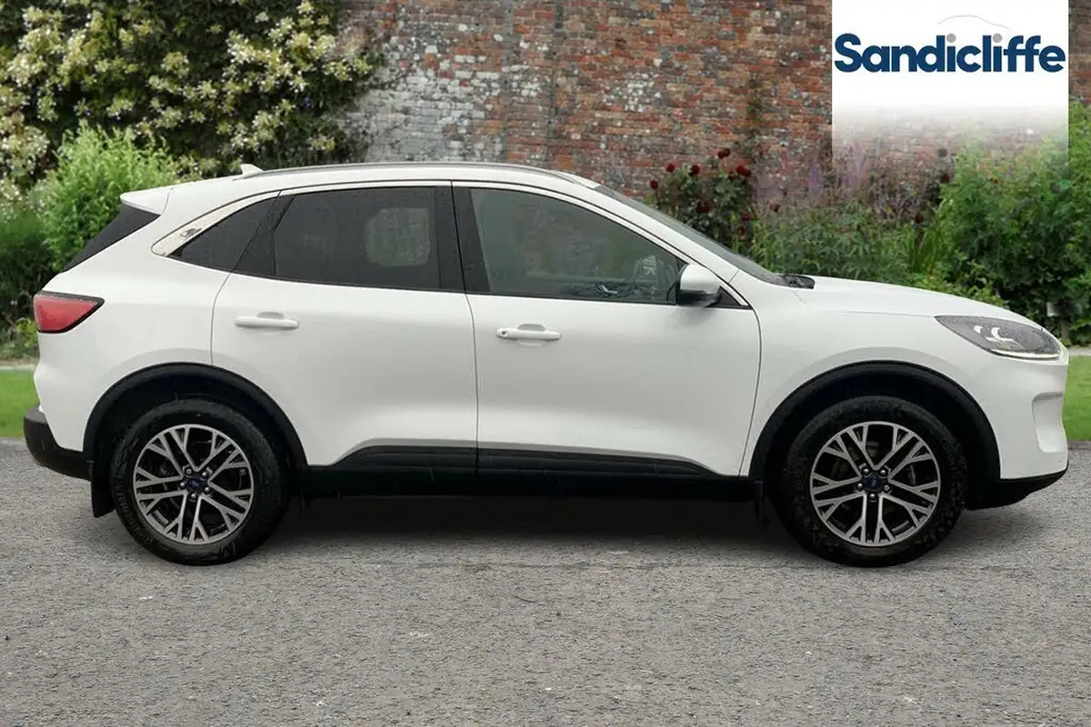 2022-ford-kuga-15t-titanium-edition-big-2