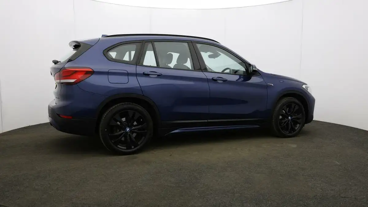 2022-bmw-x1-15-xdrive-25e-phev-sport-big-49