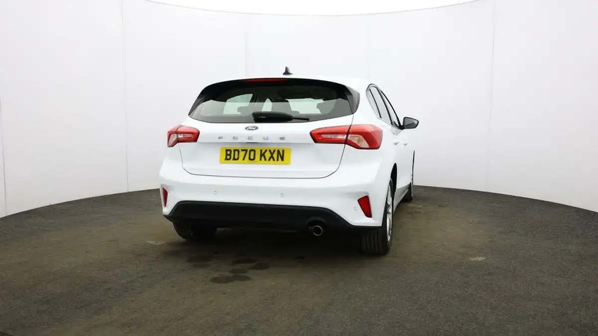 2020-ford-focus-15-zetec-120ps-hatchback-auto-big-51