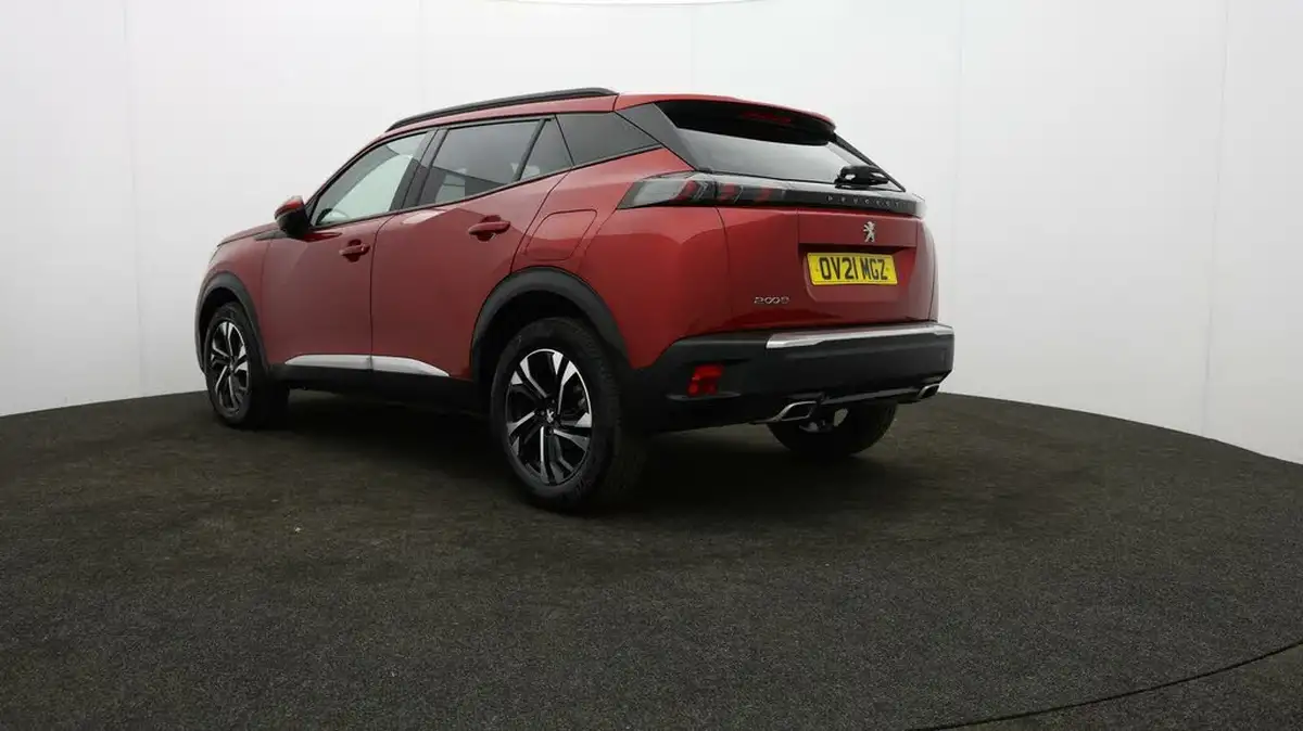 2021-peugeot-2008-suv-12-puretech-allure-premium-130bhp-big-4
