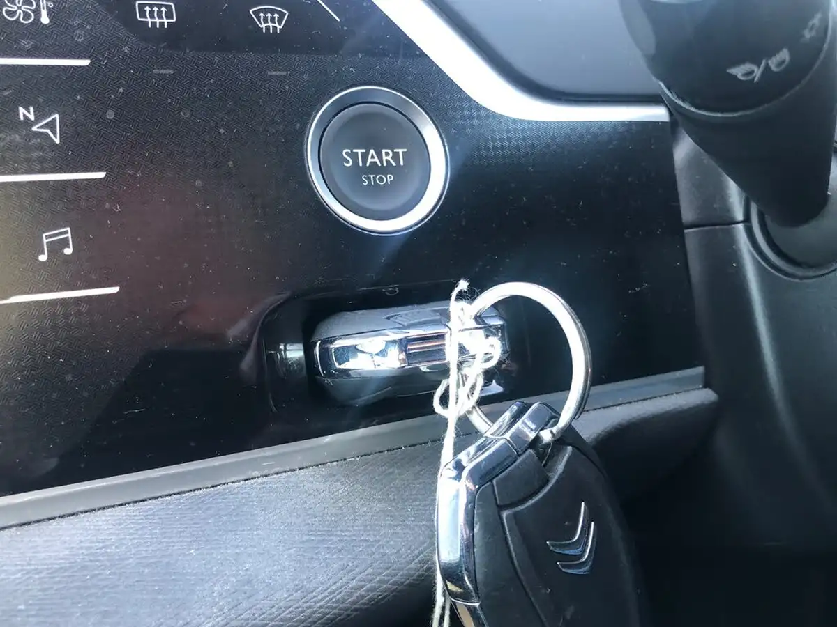 2019-citroen-grand-c4-spacetourer-15bluehdi-flair-big-24