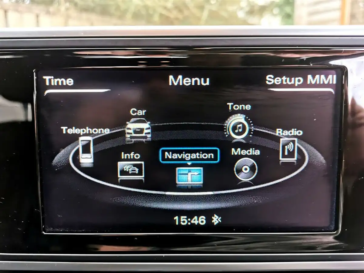 2016-audi-a6-saloon-20-tdi-quattro-s-line-big-12