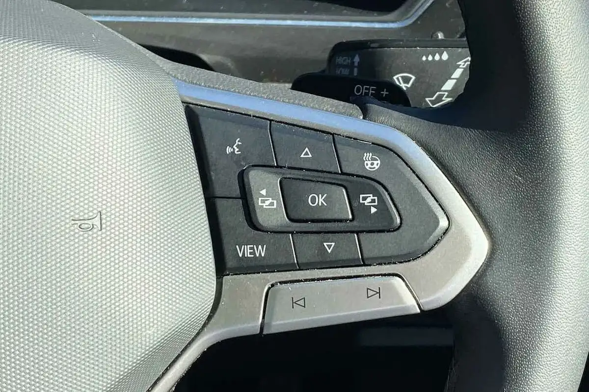 2021-volkswagen-tiguan-20tdi-elegance-150ps-4motion-big-14