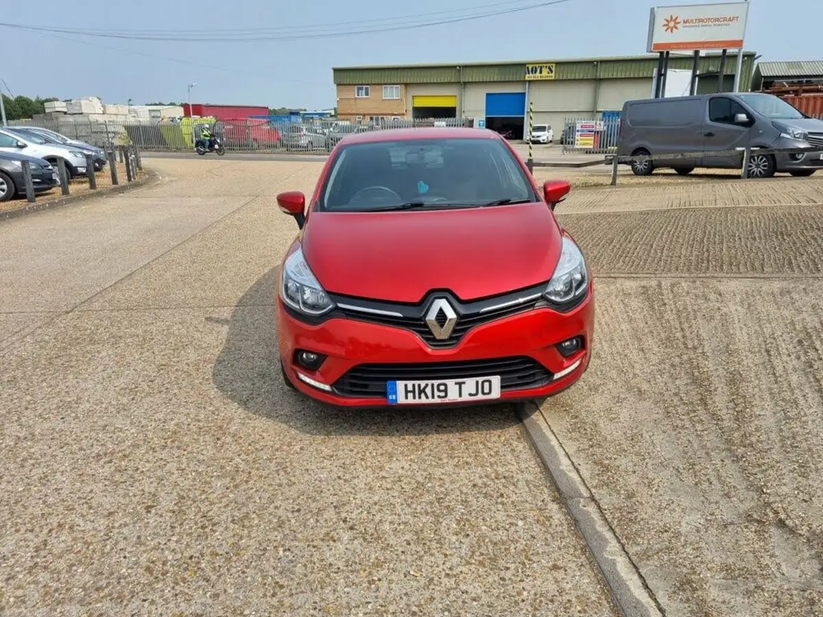 2019-renault-clio-09-tce-iconic-90ps-big-2