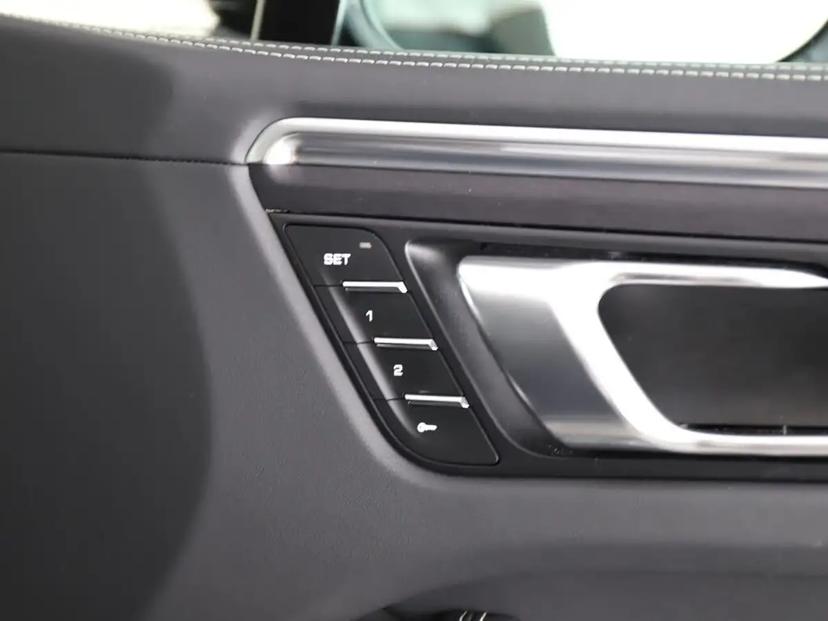 2022-porsche-macan-29-v6-gts-big-18