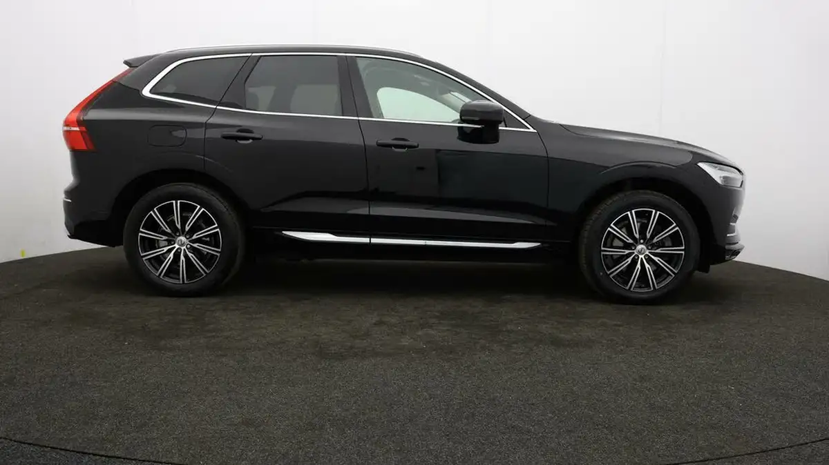 2021-volvo-xc60-20-b5-inscription-awd-big-7