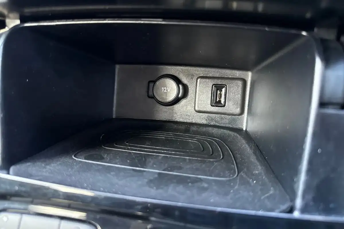 2020-vauxhall-grandland-x-12-sri-nav-big-54