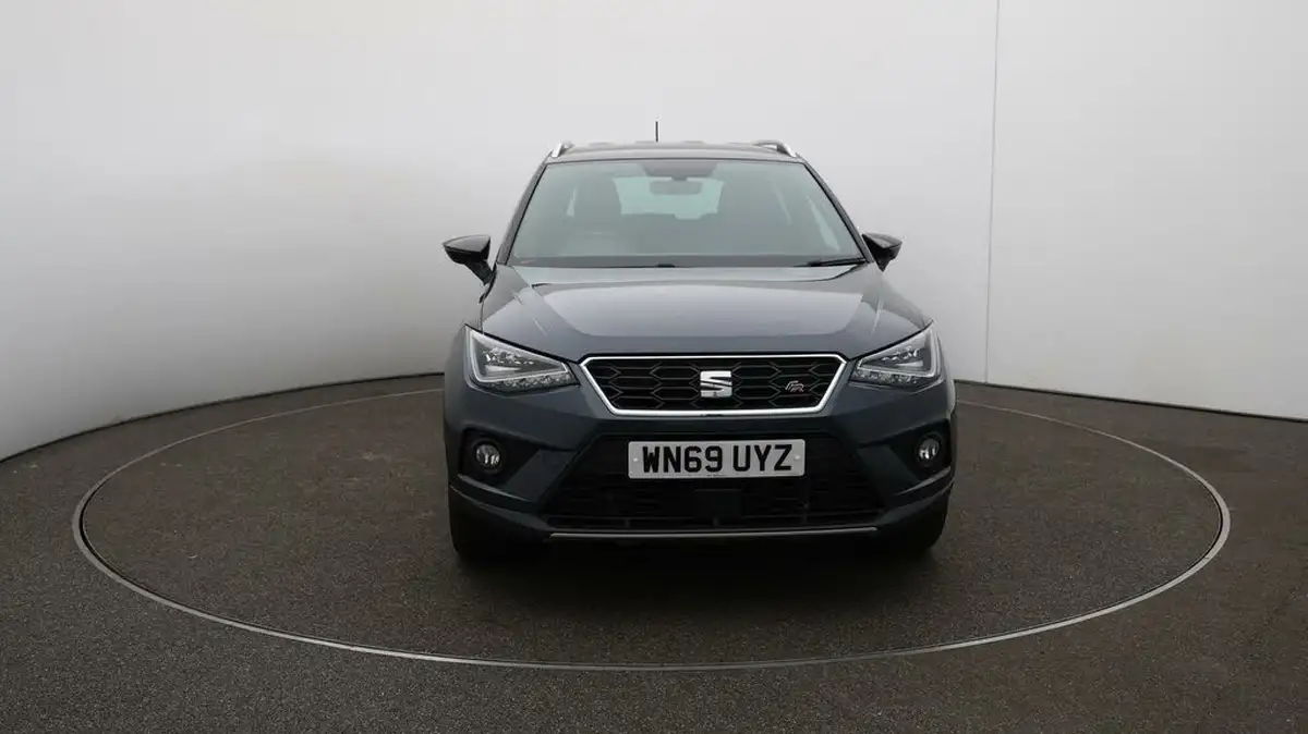 2019-seat-arona-10-tsi-fr-big-2