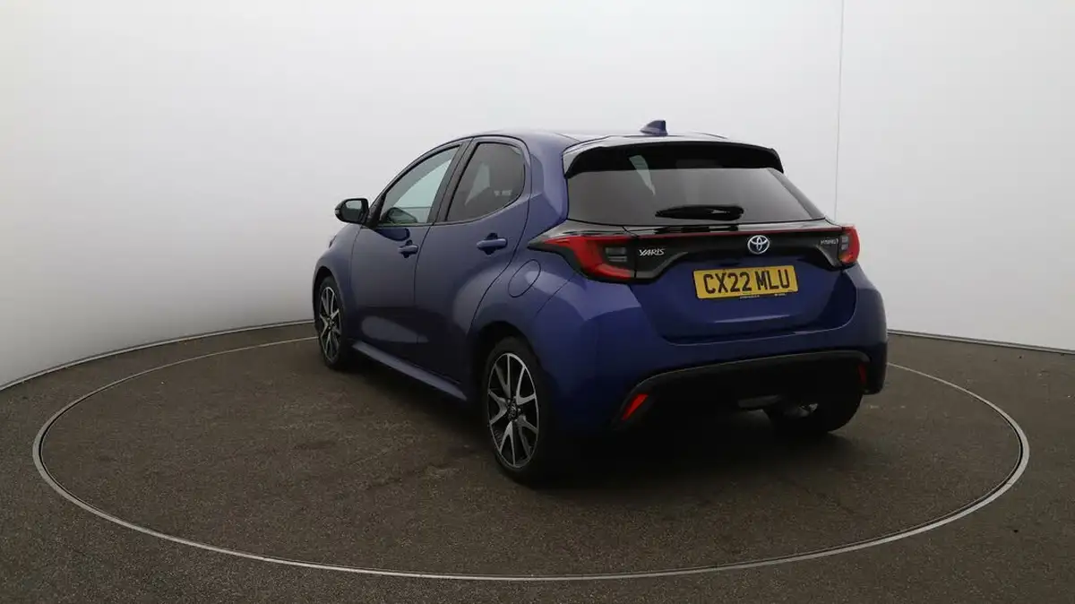 2022-toyota-yaris-15-vvt-i-dynamic-big-53