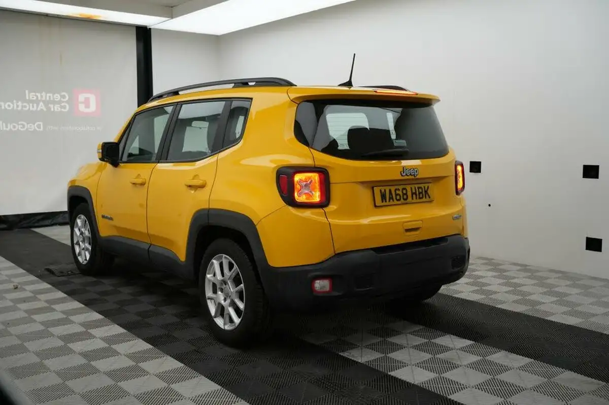 2018-jeep-renegade-10-gse-longitude-big-7