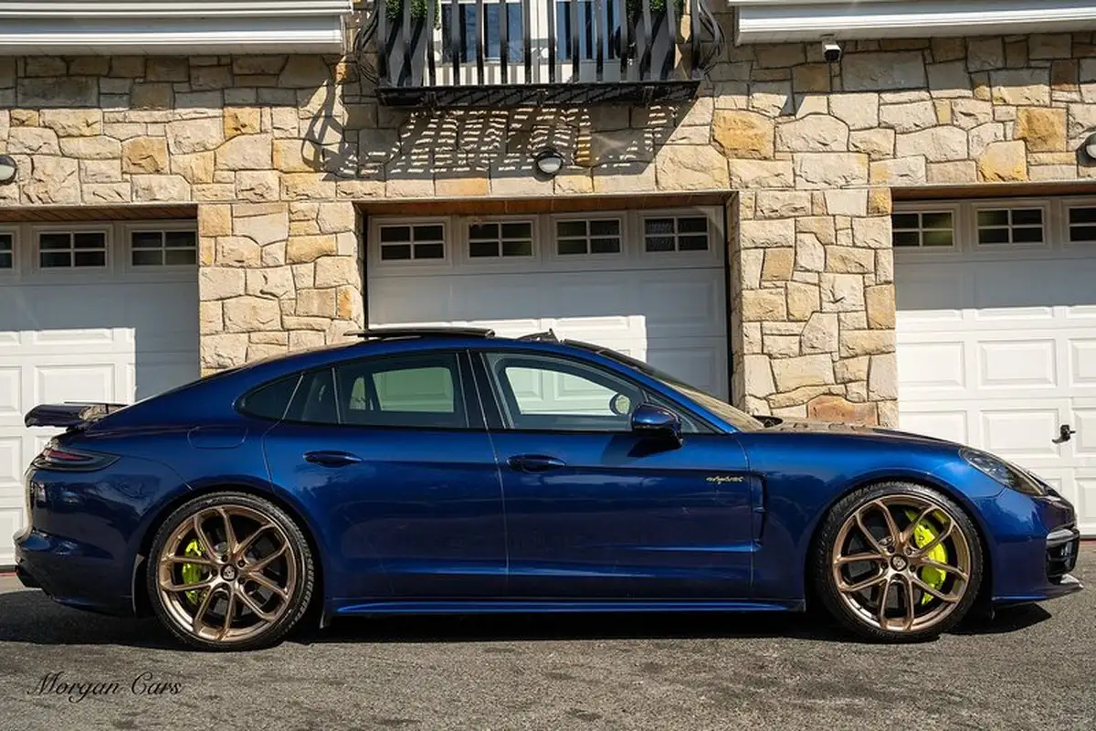2019-porsche-panamera-40-turbo-s-e-hybrid-hatchback-big-4