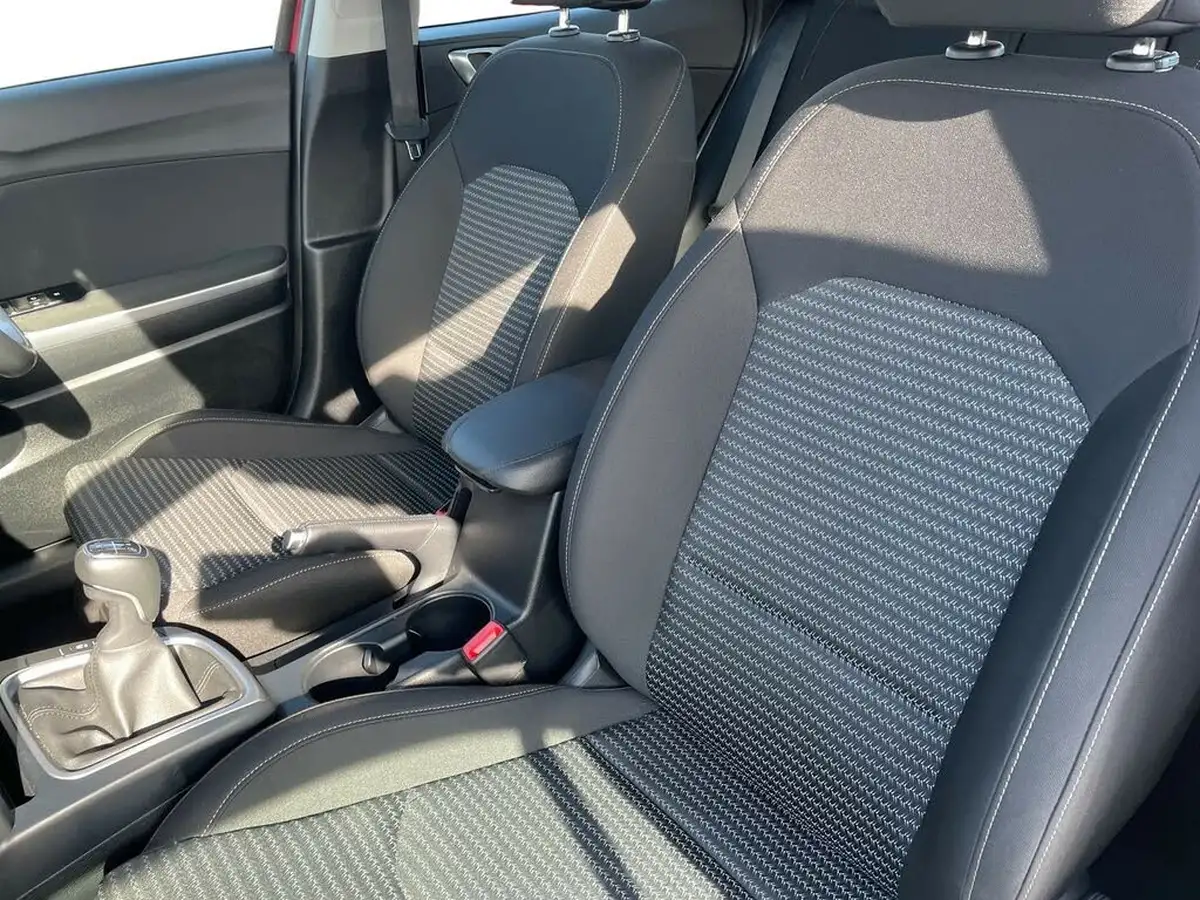 2024-kia-xceed-15-t-gdi-2-138bhp-big-7
