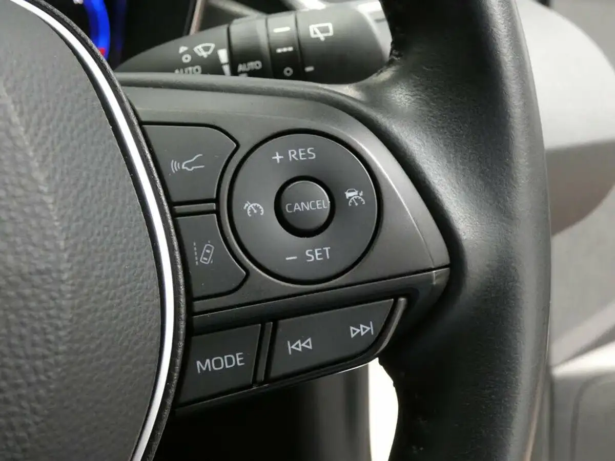 2021-toyota-corolla-20-vvt-i-design-spare-wheel-touring-sports-big-75