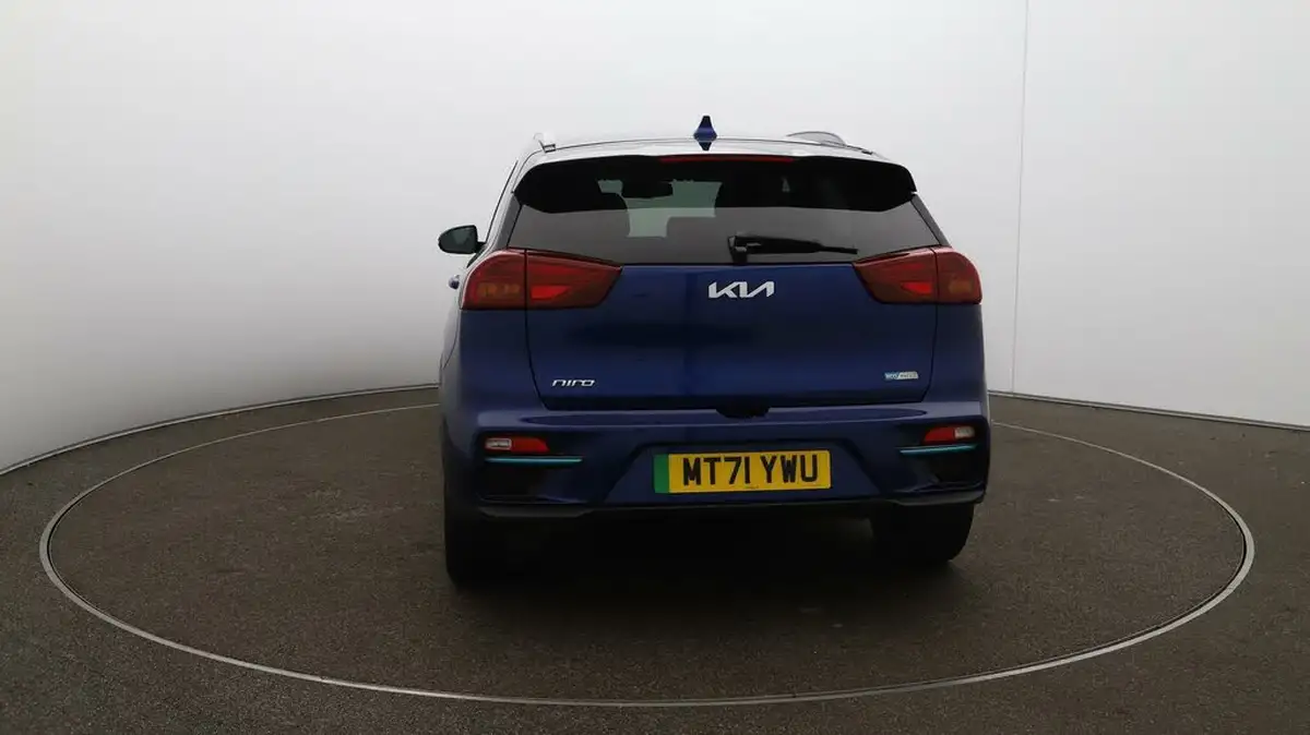 2022-kia-e-niro-ev-2-64-big-6