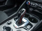 2023-alfa-romeo-giulia-20-competizione-small-11