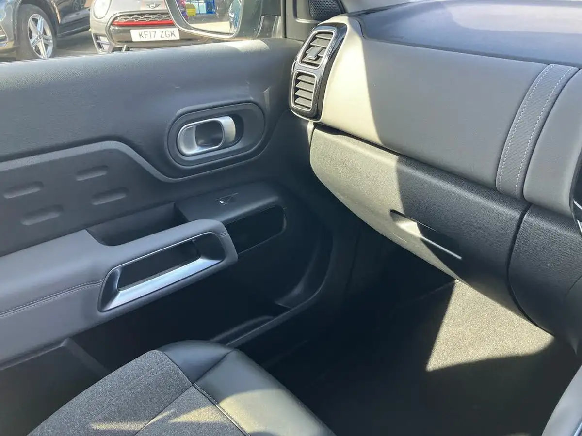 2022-citroen-c5-aircross-15bluehdi-shine-ss-big-55