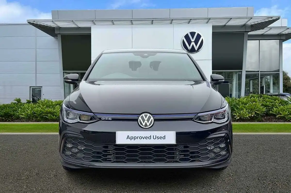 2021-volkswagen-golf-14-tsi-gte-big-6