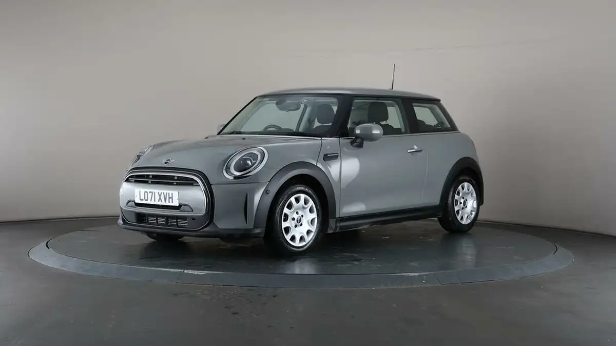 2022-mini-cooper-15-one-classic-3d-auto-big-3