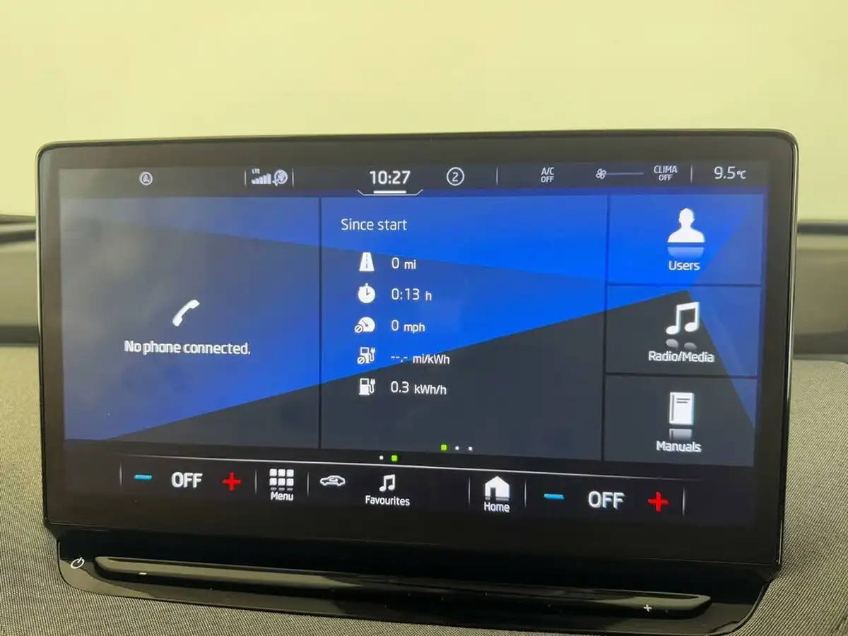 2023-skoda-enyaq-e-60-big-57