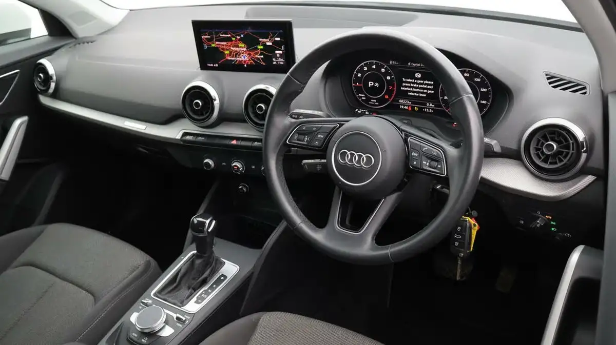 2022-audi-q2-15-35-tfsi-sport-s-tronic-big-9