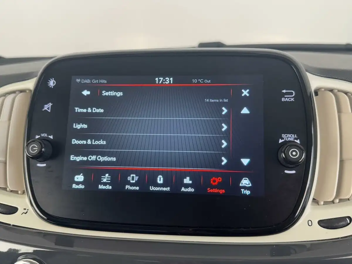 2020-fiat-500-12-lounge-dualogic-big-44