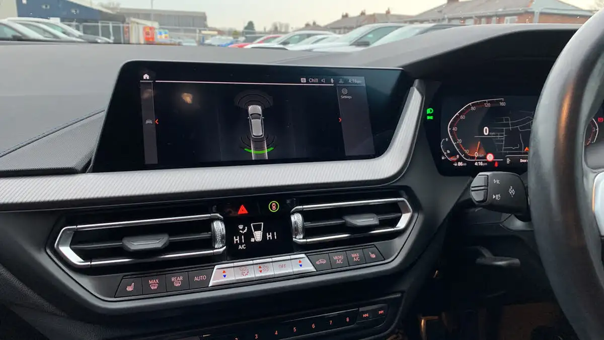 2022-bmw-1-series-15-118i-m-sport-lcp-big-33