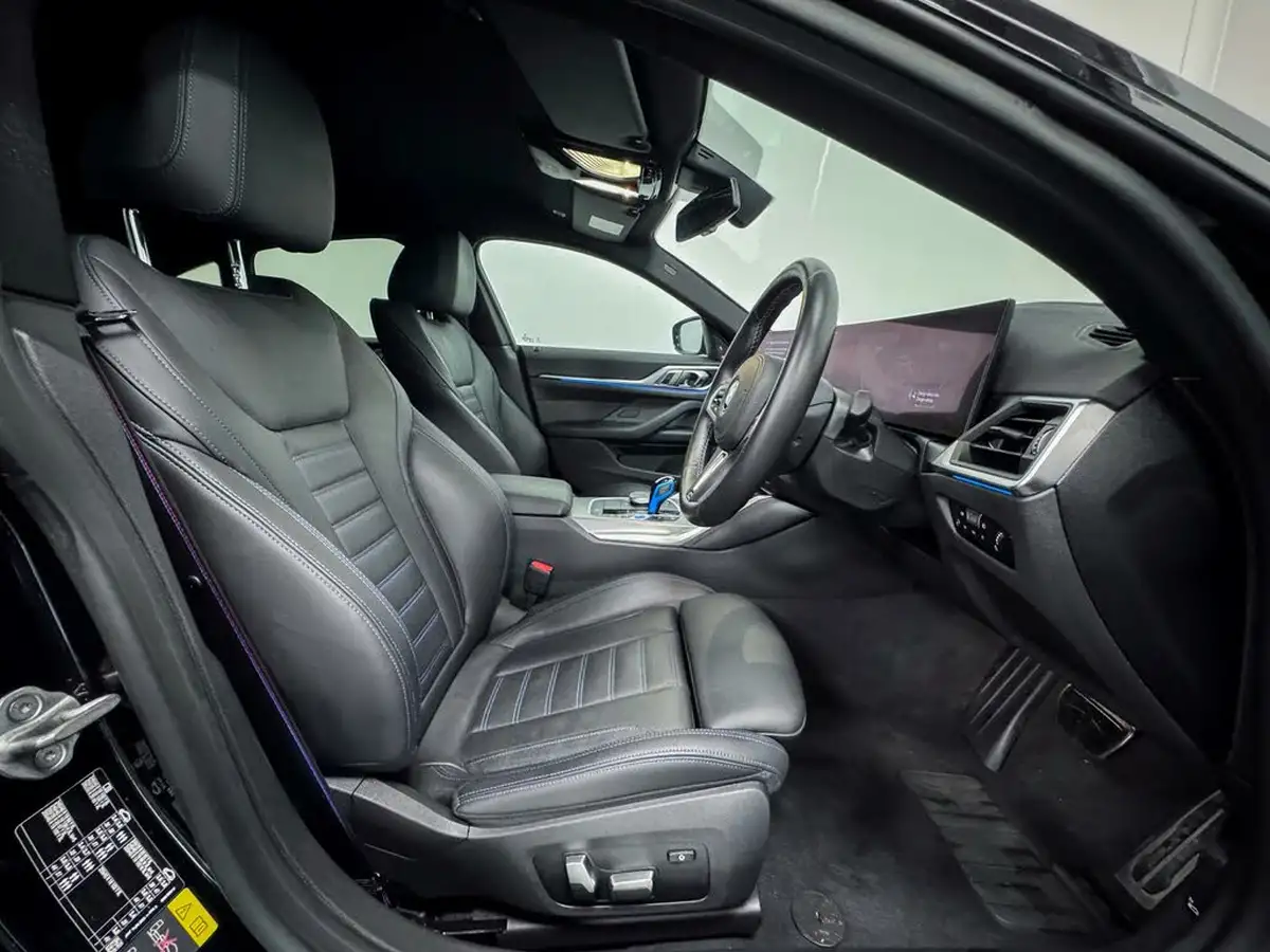2022-bmw-i4-e-m50-big-22