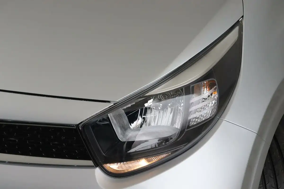 2020-kia-picanto-125-3-big-8