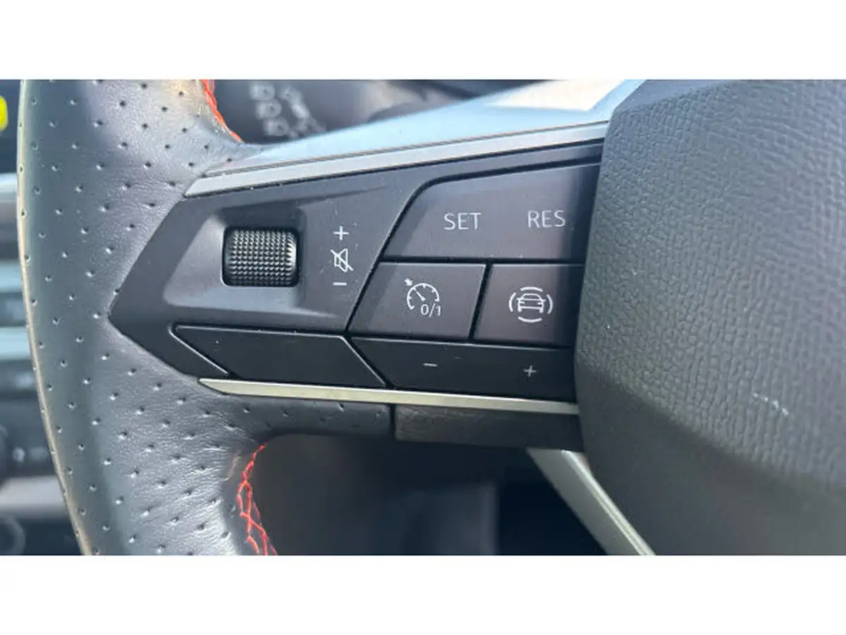 2022-seat-ateca-15-tsi-evo-fr-dsg-big-16