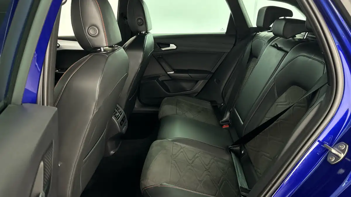 2021-seat-leon-15-tsi-evo-fr-sport-130ps-estate-big-9