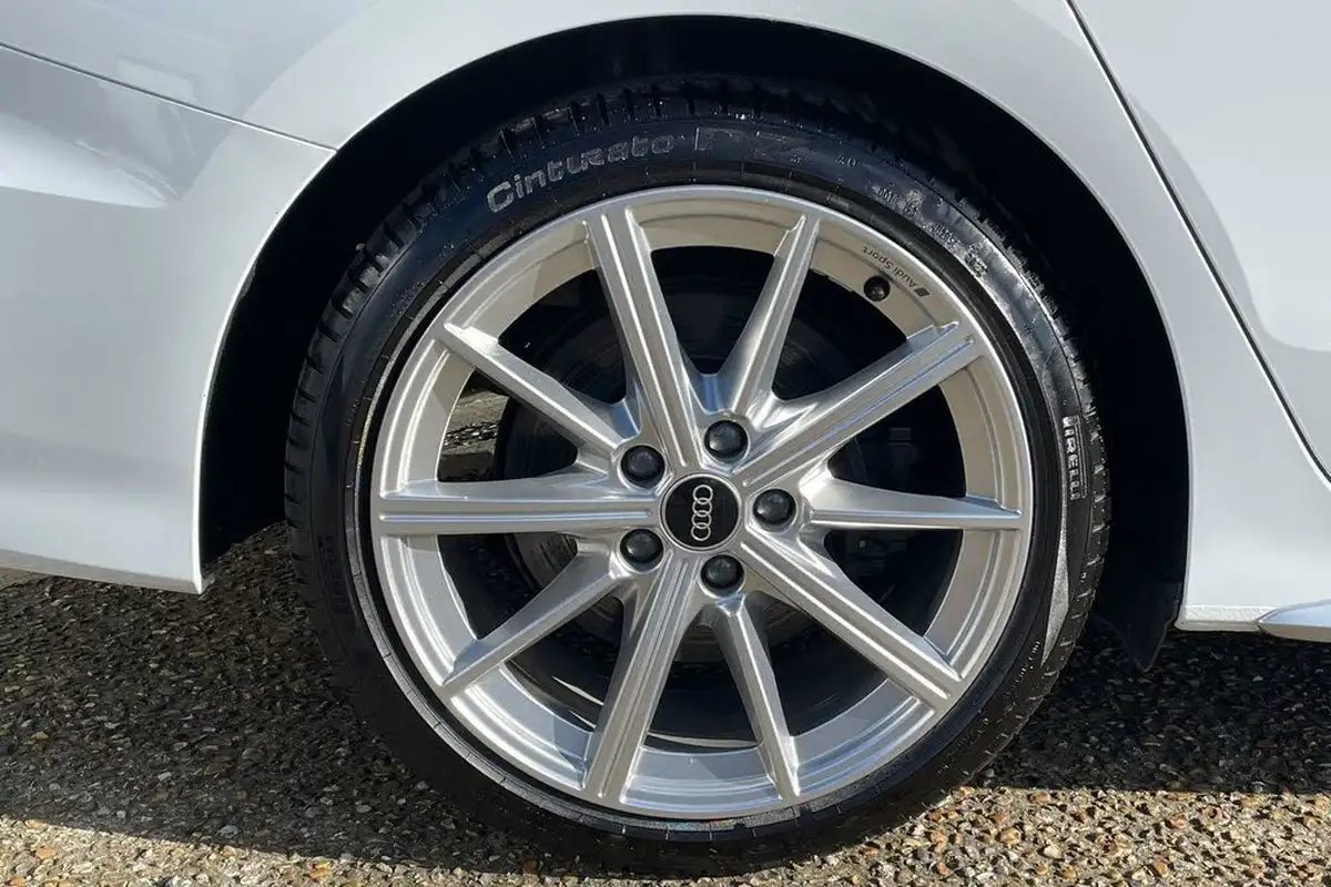 2020-audi-s3-20-tfsi-310ps-saloon-4d-big-8