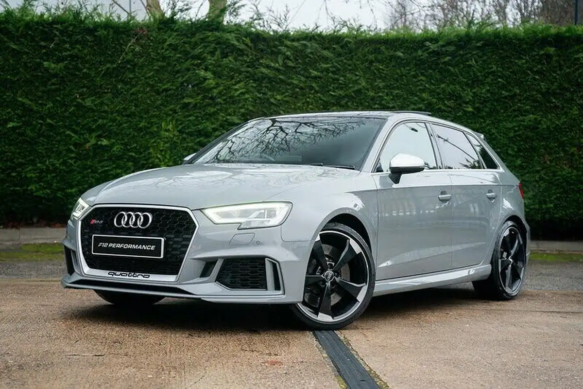 2019-audi-rs3-25-tfsi-sportback-5d-big-3