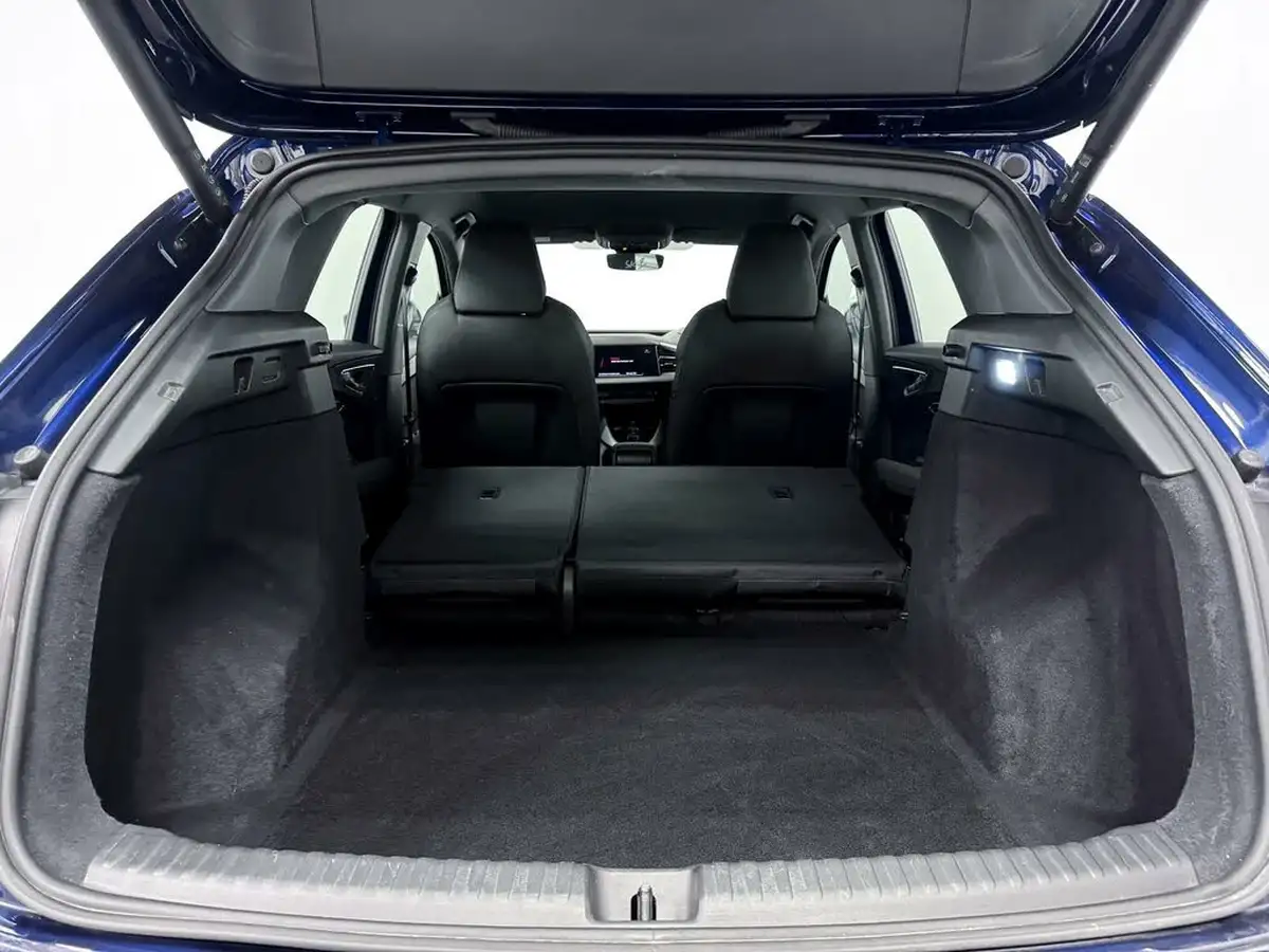 2023-audi-q4-e-tron-50e-sport-station-wagon-big-8