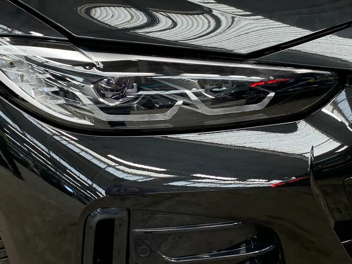 2022-bmw-i4-e-edrive40-m-sport-big-12
