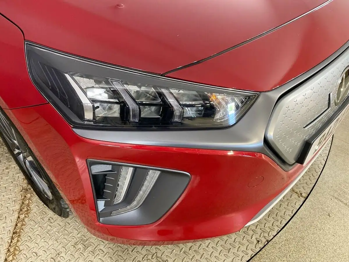 2021-hyundai-ioniq-e-premium-electric-100kw-big-10