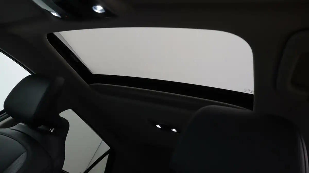 2023-kia-niro-ev-e-4-heat-pump-big-24