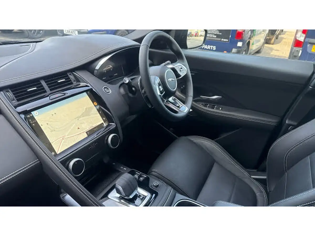 2024-jaguar-e-pace-20-d200-r-dynamic-se-black-big-8