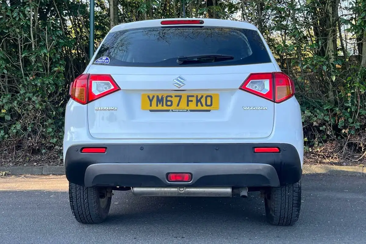2018-suzuki-vitara-16-sz4-big-9