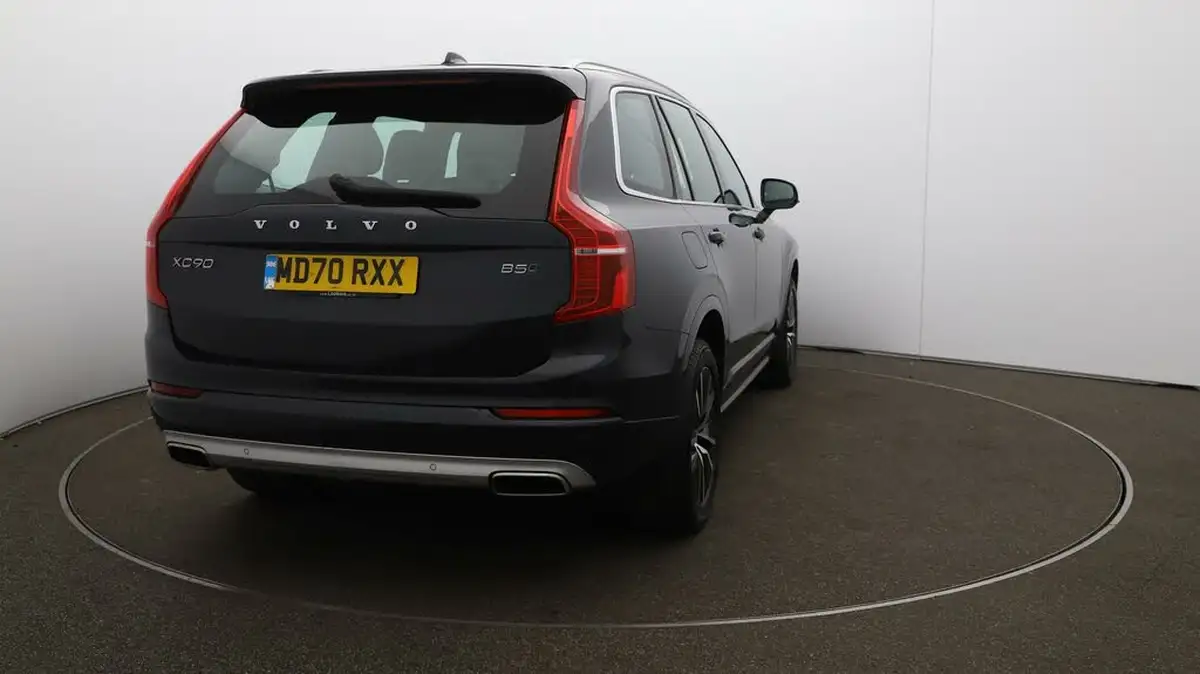 2021-volvo-xc90-20td-b5-momentum-big-47