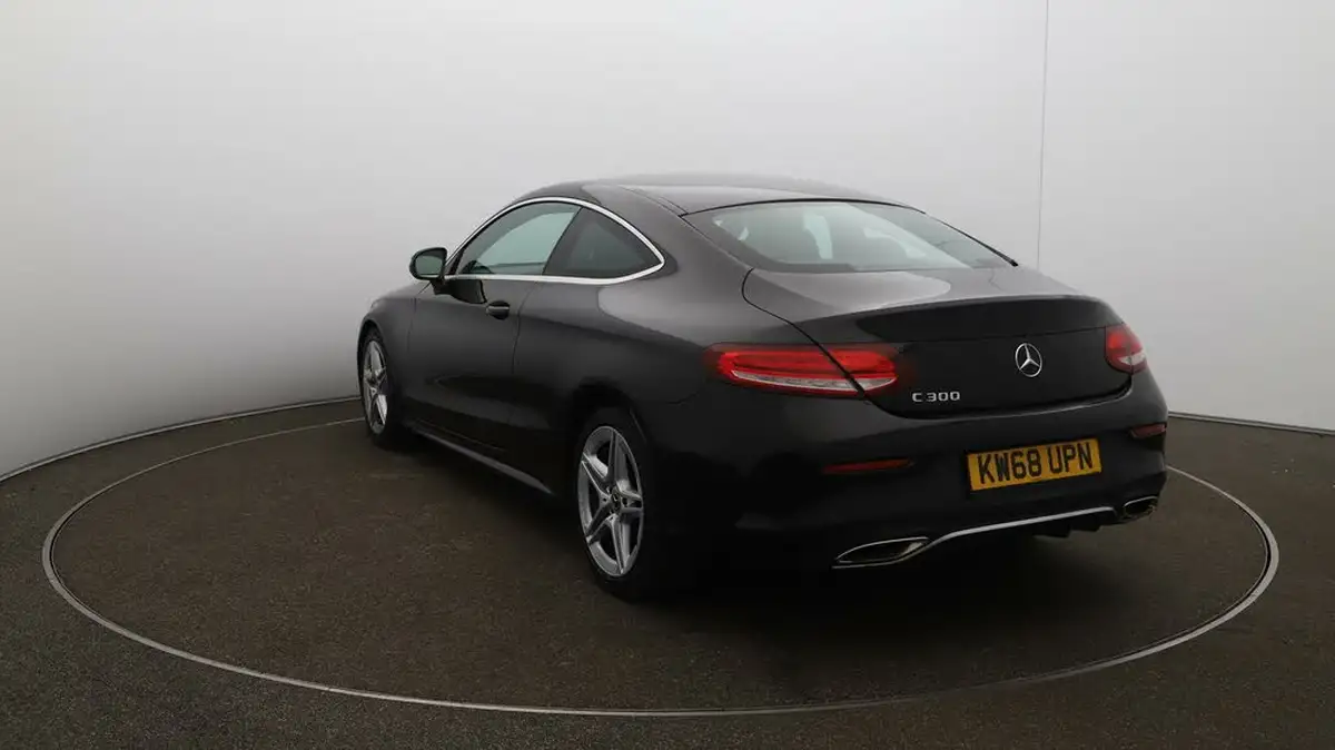 2018-mercedes-benz-c-class-big-52