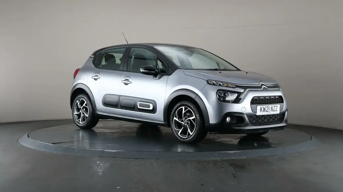 2021-citroen-c3-12-puretech-shine-83ps-big-1