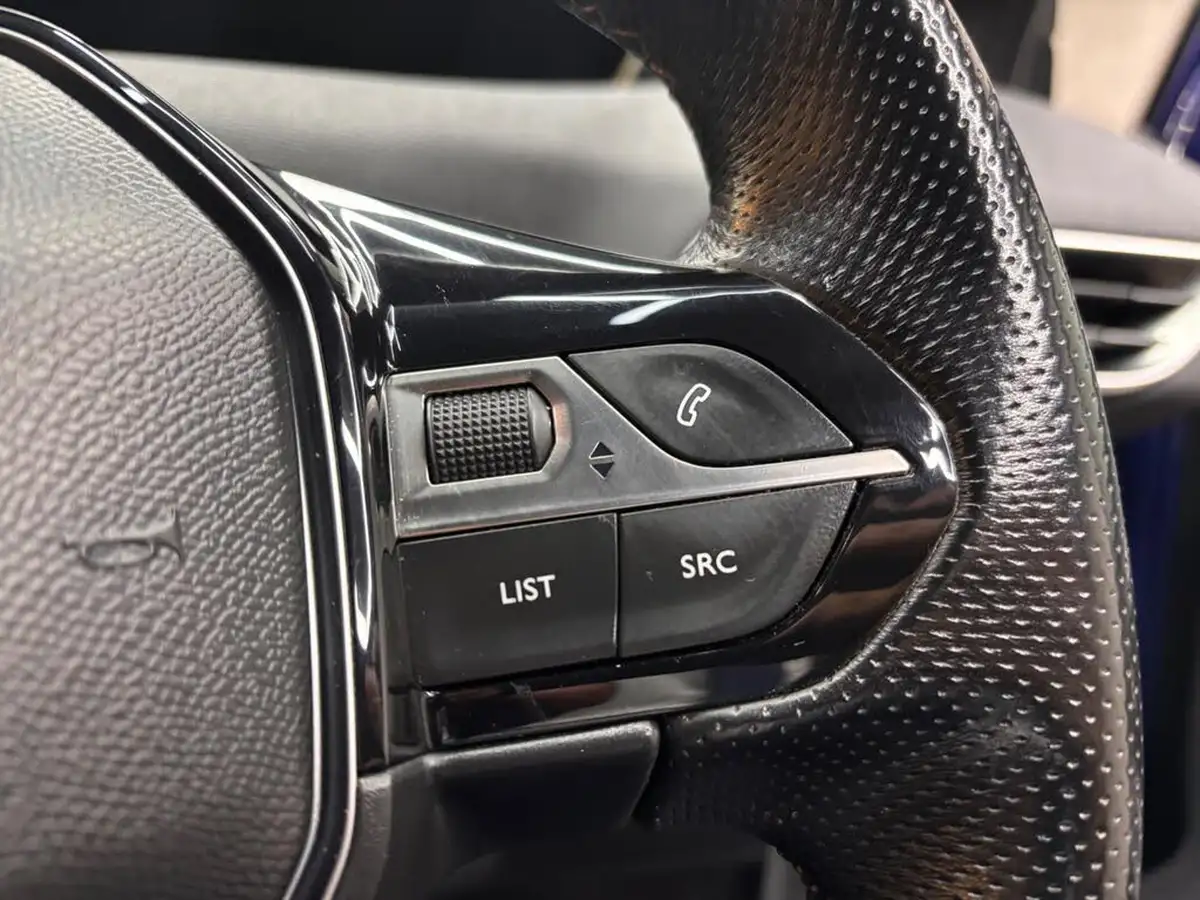 2018-peugeot-3008-suv-12-puretech-gt-line-big-36