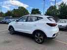 2021-mg-zs-suv-e-exclusive-ev-small-2